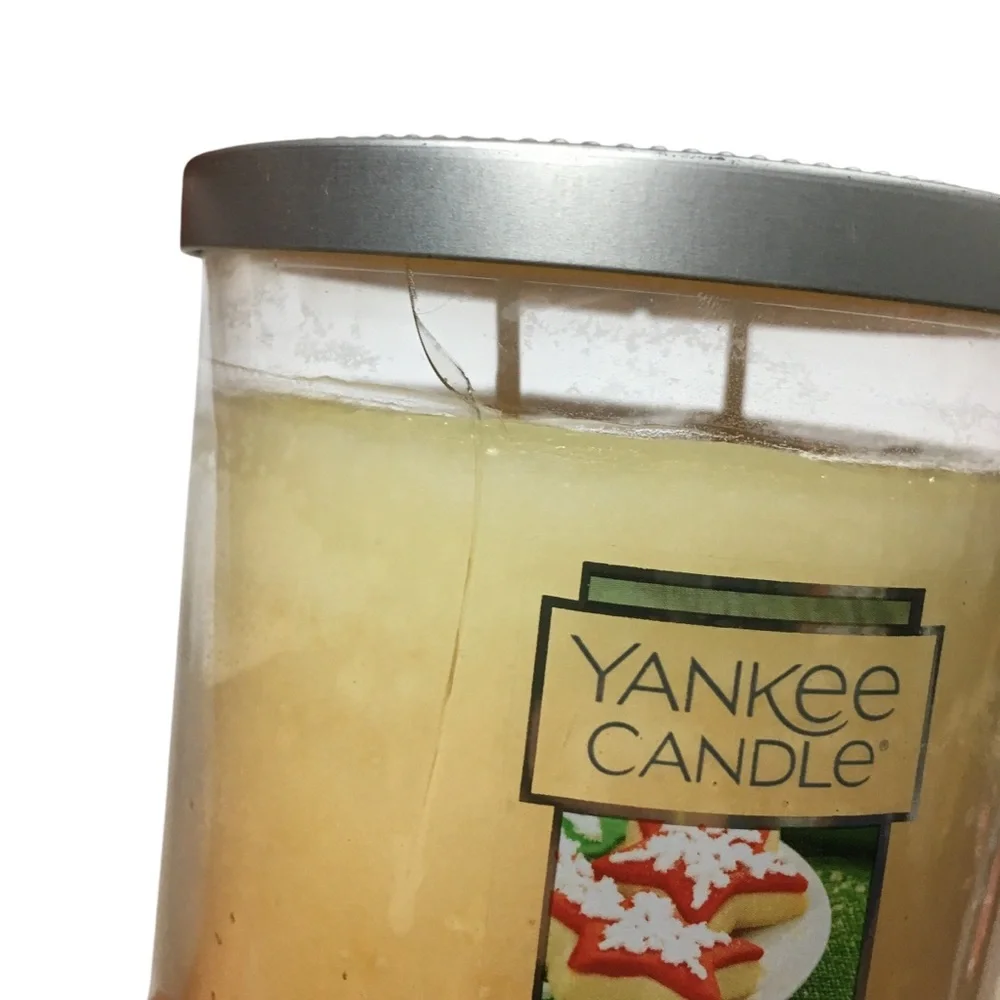 YANKEE CANDLE Christmas Cookie 2 Wick 11.5oz Jar Housewarmer Sugar Vanilla Scent